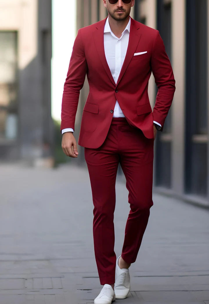 Blood Red 2-Piece Suit – Effortless Modern Elegance”