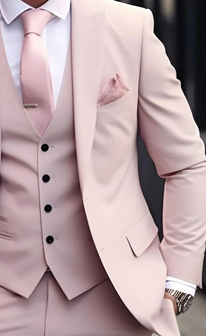 Elegant Light Pink 3-Piece Suit/Tailored Fit