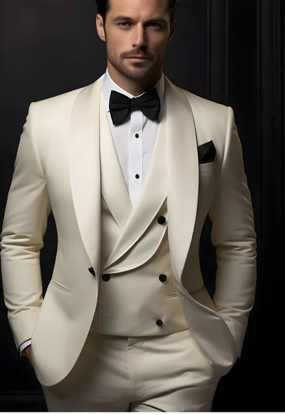 Elegant Ivory 3-Piece Suit/Tailored Fit