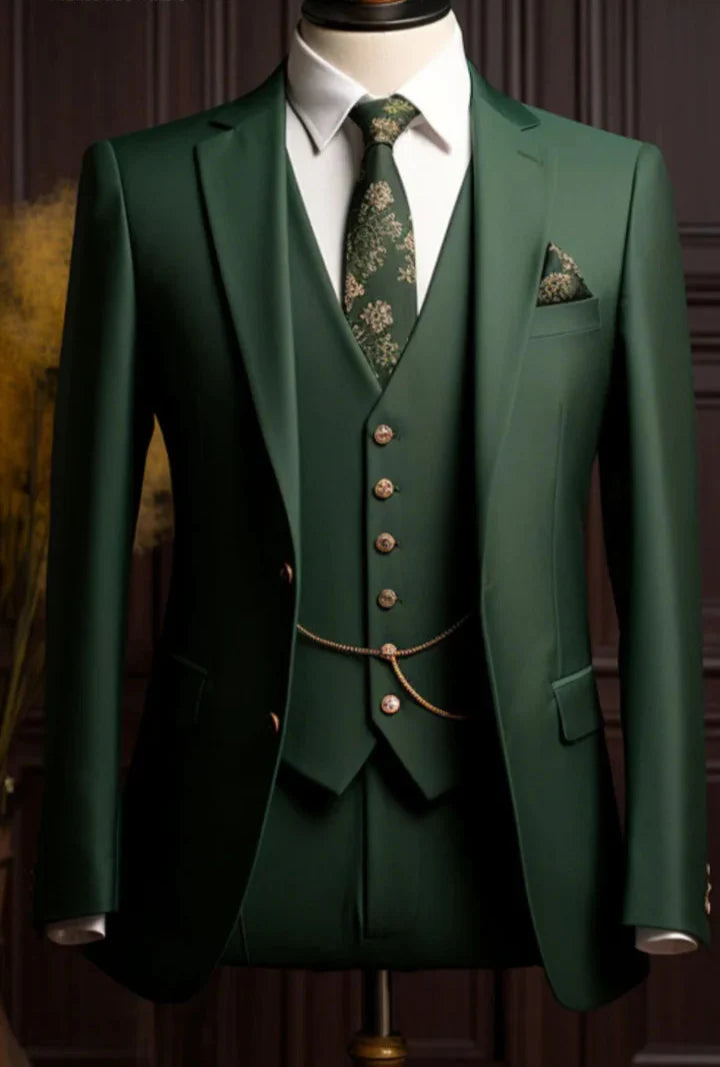 Elegant Green 3-Piece Suit/Tailored Fit