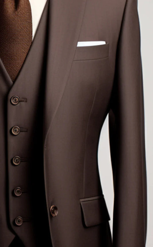 Elegant Chocolate Brown 3-Piece Suit/Tailored Fit