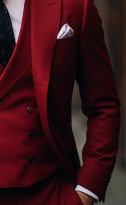 Elegant Red 3-Piece Suit/Tailored Fit
