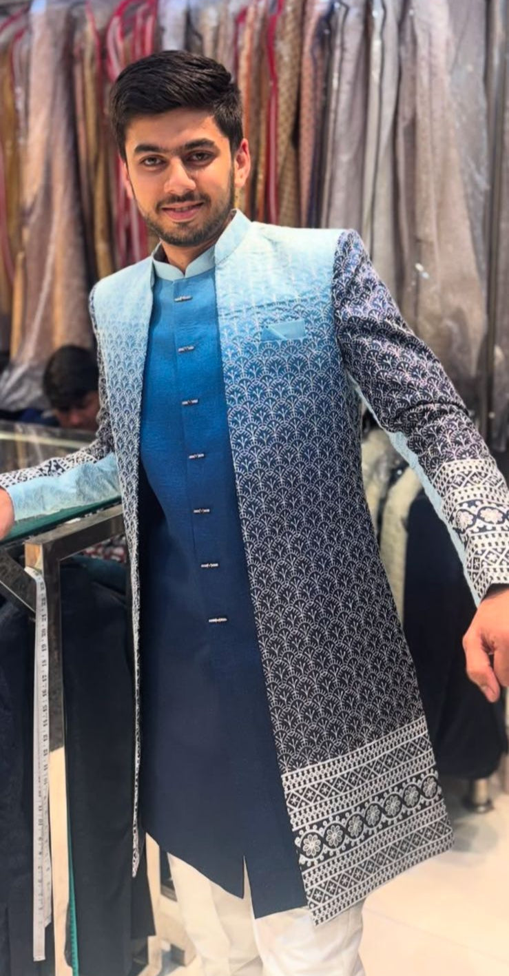 Elegant Fusion Ombre Indo-Western Shrug – Contemporary Ethnic Charm